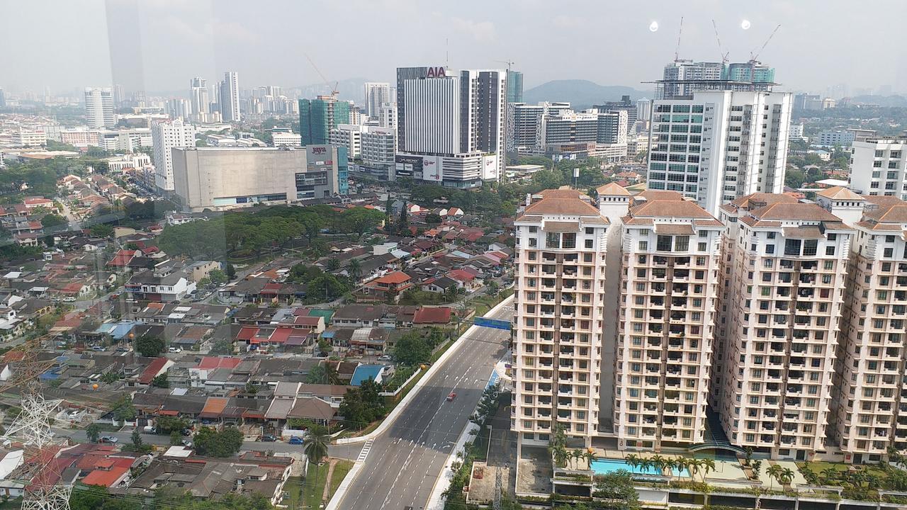 The Garden Apartment At Kuala Lumpur Petaling Jaya Exterior foto